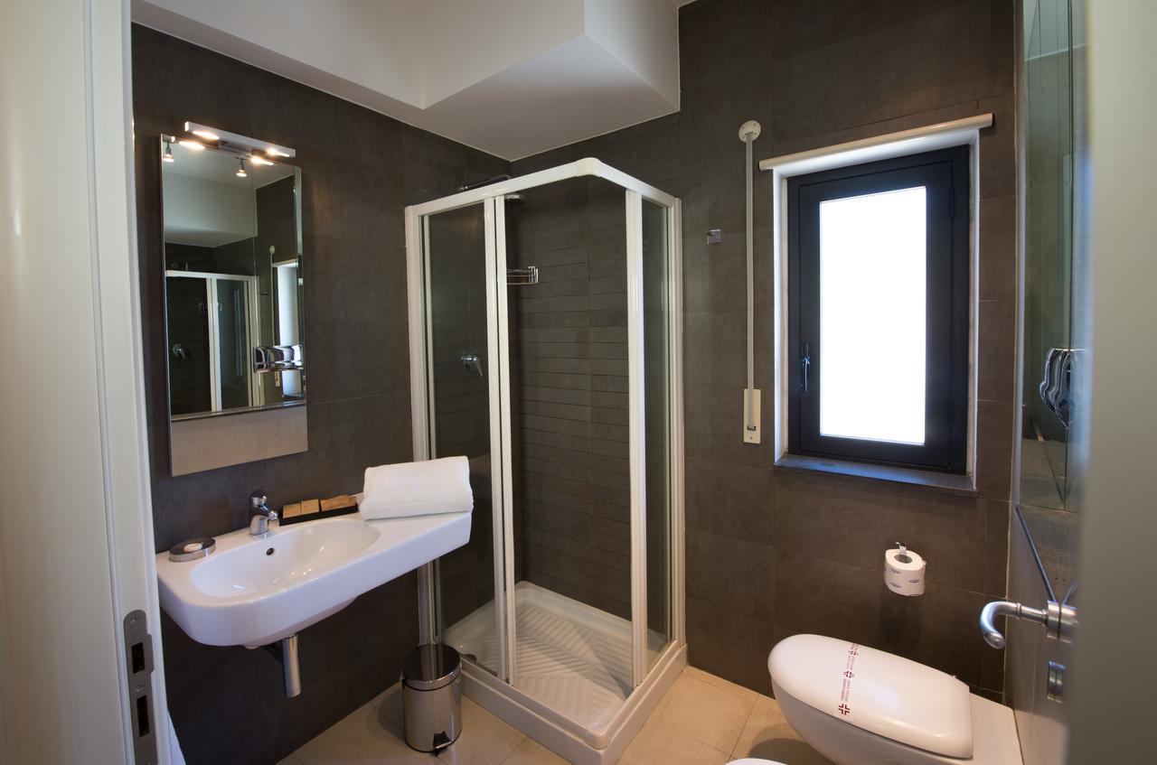 Residence Acqua Del Conte Messine Extérieur photo